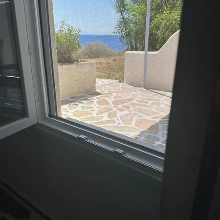 Syra Nest Private Beach Guest house