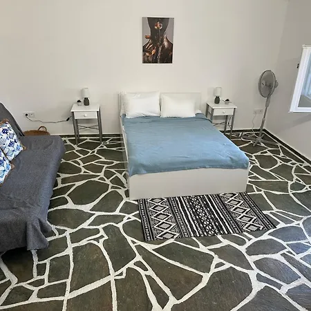Syra Nest Private Beach Guest house 3*